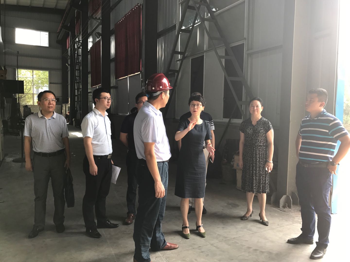 微信圖片_20180903143506.jpg Hao Yiqi, Secretary of the Bowang District Committee, visited our company for inspection