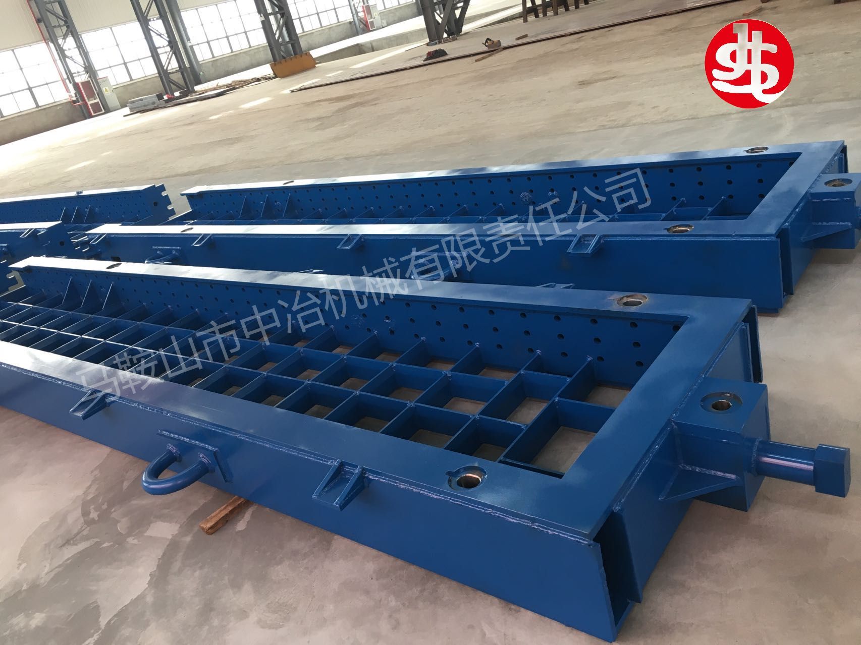 Non standard welding fixtures