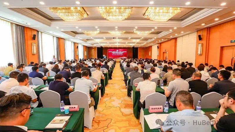 協(xié)會動態(tài) | 中國模具工業(yè)協(xié)會九屆十次理事會及第二十四屆中國國際模具技術(shù)和設(shè)備展覽會 綜合報道 協(xié)會動態(tài) | 中國模具工業(yè)協(xié)會九屆十次理事會及第二十四屆中國國際模具技術(shù)和設(shè)備展覽會 綜合報道